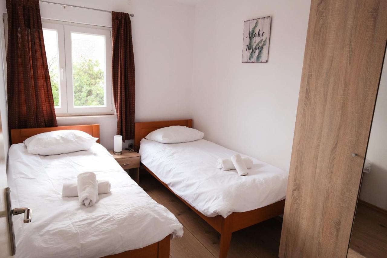 Apartment Nede Trogir Zewnętrze zdjęcie